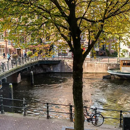 Prinsengracht Canal Bed & Breakfast